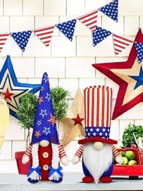 NWOT “Set of 2” Red White & Blue Patriotic Gnomes, Home Decor, Fourth of July